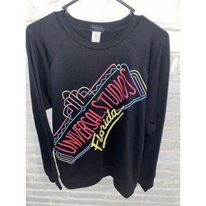 BNWT Universal Studios Retro Adult Crew Neck Sweatshirt